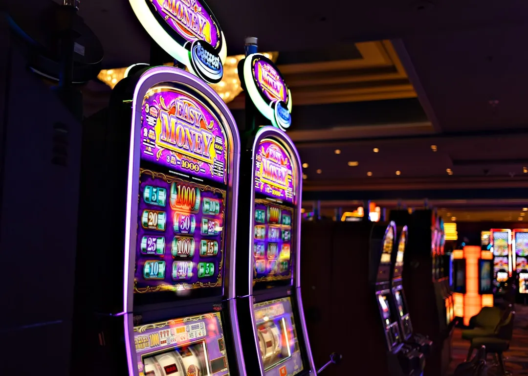 Mobile casino arka plan ışıklandırması karanlık mod seçeneği